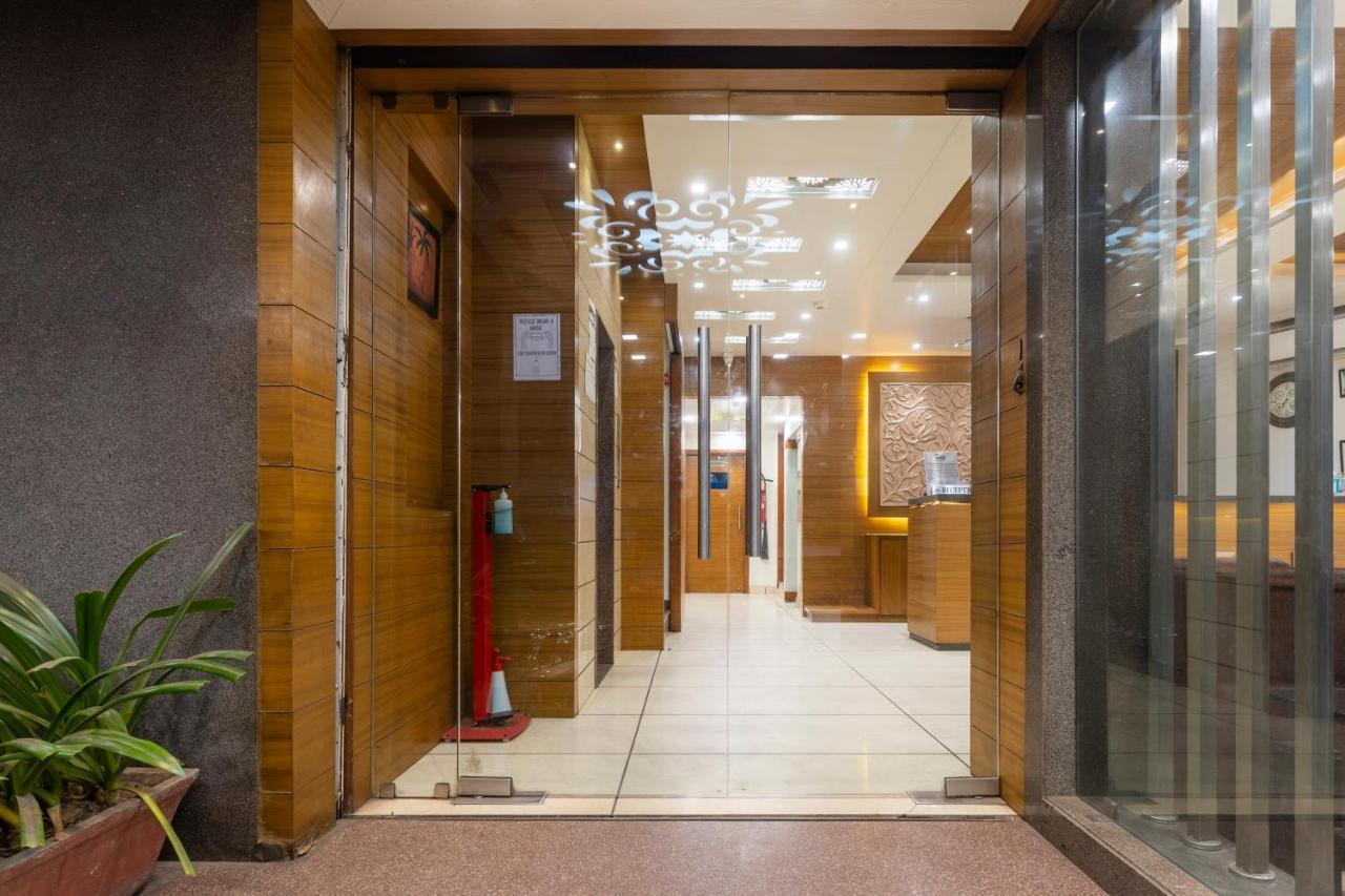 Hotel Ashish Ahmedabad Eksteriør billede