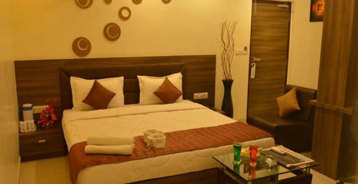 Hotel Ashish Ahmedabad Eksteriør billede